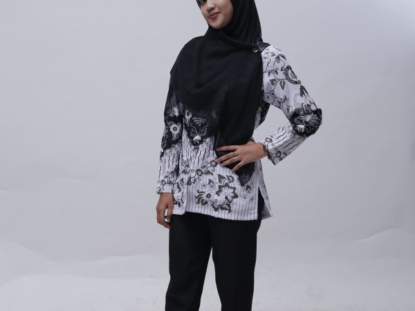 Lilis Oktaviani, S.Pd