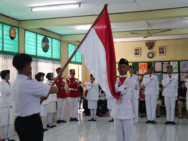 Pengukuhan Paskibra SMA Yadika 6: Semangat Merah Putih yang Tak Pernah Padam